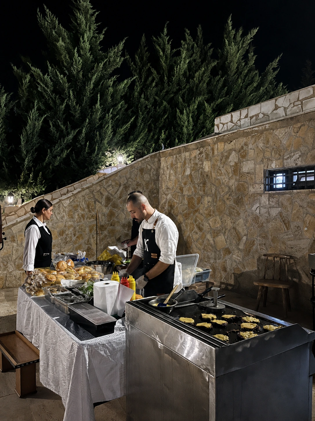 Burger live station